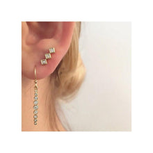 Load image into Gallery viewer, 14k Bezel Earring
